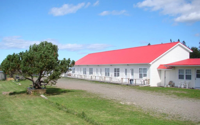 The Waterfront Motel