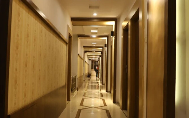 Hotel Manal pithampur
