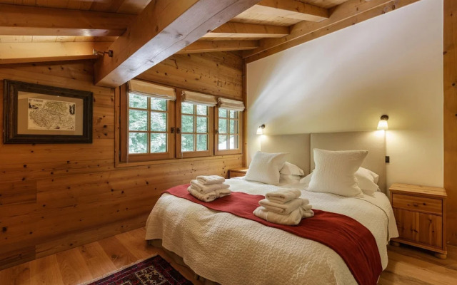 Magnificent Chalet Valhalla 5 Central Chamonix