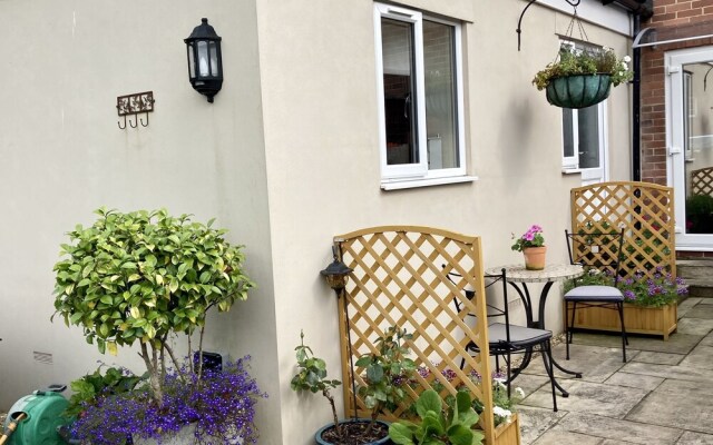 Self-contained Guest Suite in Dawlish, Devon