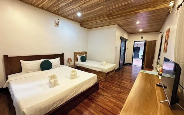 Opera Premier Hotel Luang Prabang