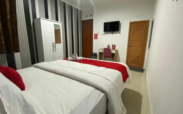 RedDoorz Plus @ Rawamangun