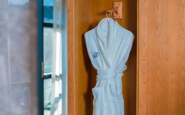 Yueyangli Garden Hotel