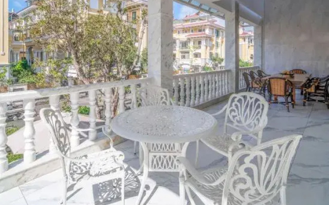 Near Shuiloutai Hot Spring Villa Homestay