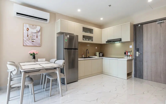 LA Nest 1BR  River View  Near Vincom