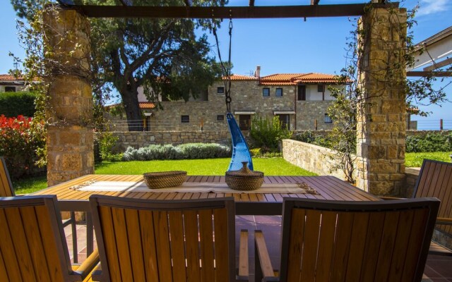 Sofia Summer House, Elani