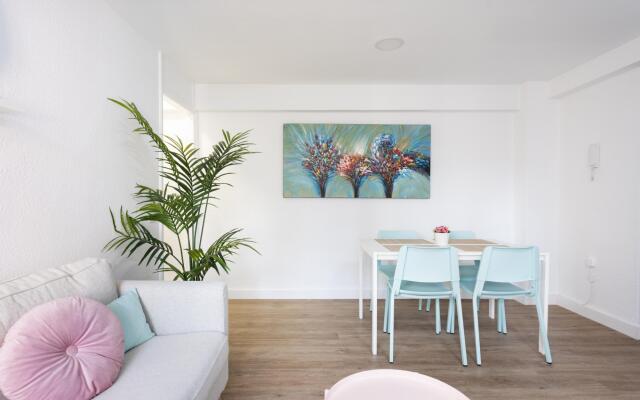 Home2Book Charming Center Apartment Santa Cruz