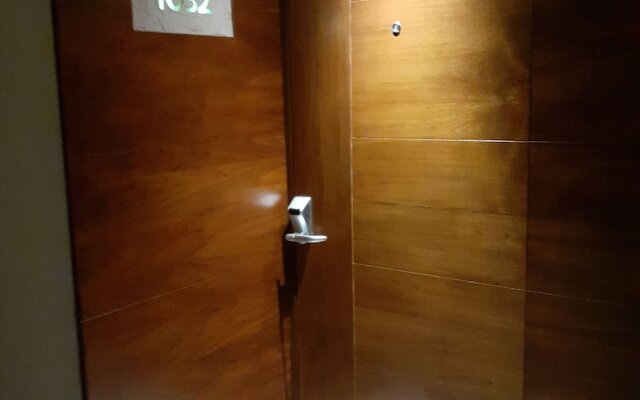 State of the Art beach front Condo