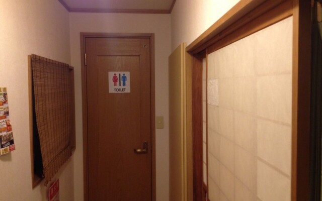 Shin-Osaka Backpacker's Hostel