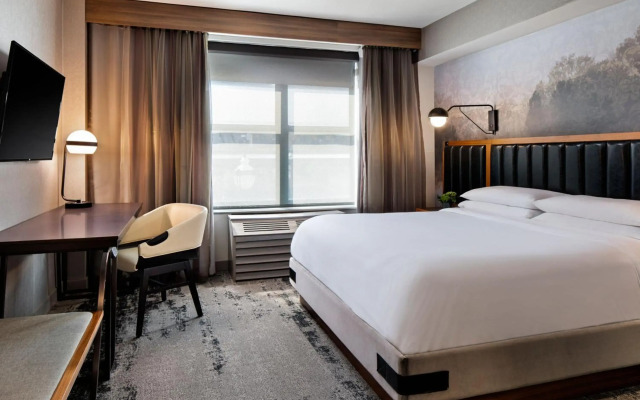 Renaissance Minneapolis Hotel, The Depot