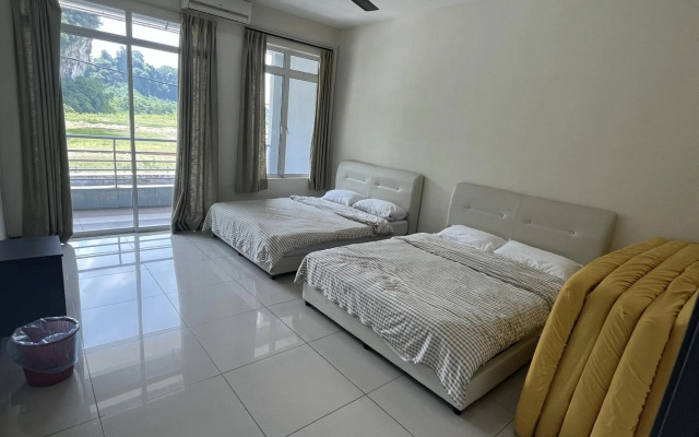 Sky Mountain View Relaxing Ipoh -10-16 pax- no party