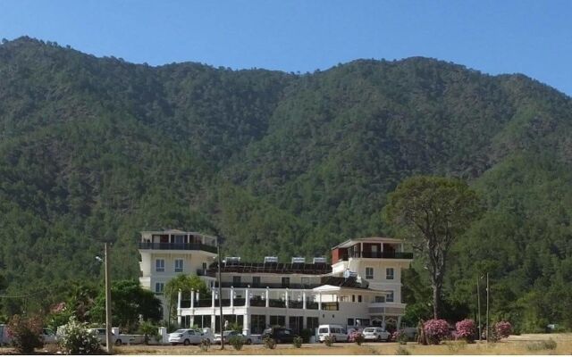 Arikanda Hotel 2