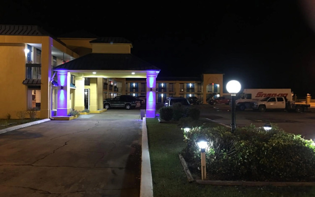 Americas Best Value Inn Kosciusko
