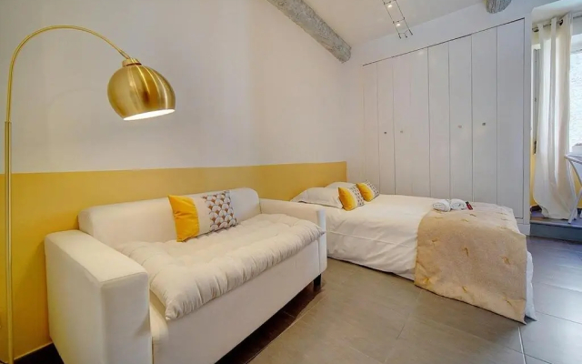 STUDIO MODERNE CENTRE HISTORIQUE DE CANNES VIEUX PORT-BAS SUQUET l- A0B65 - Apartment in Cannes - Photo 2