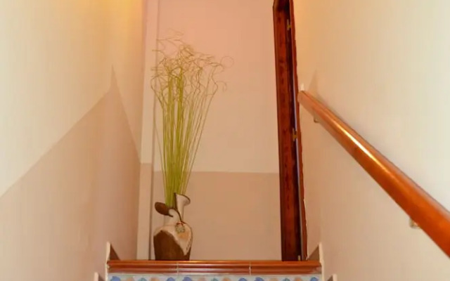 La Maison Jaune