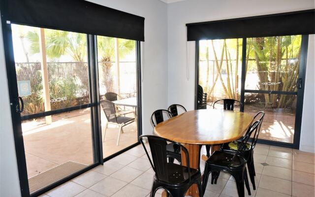 Ningaloo Breeze Villa 10