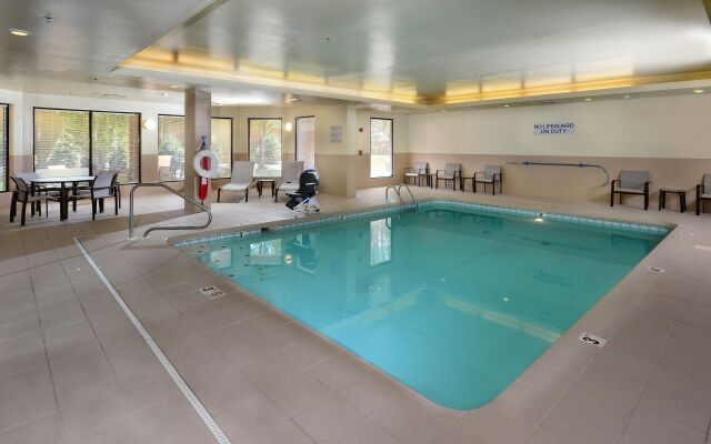 Courtyard by Marriott Beckley