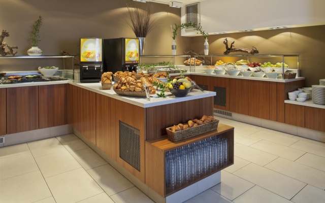 Crowne Plaza Paris Republique Hotel, фото 2