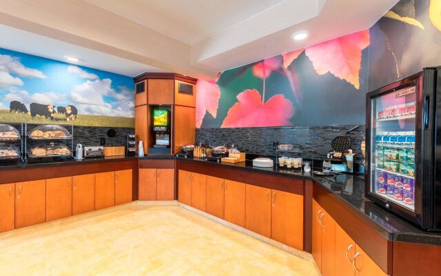 Fairfield Inn & Suites Stevens Point