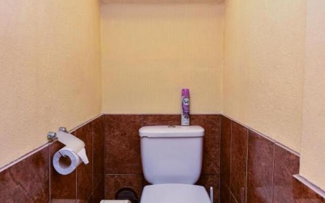 Viesu Nams Dzirkaļi