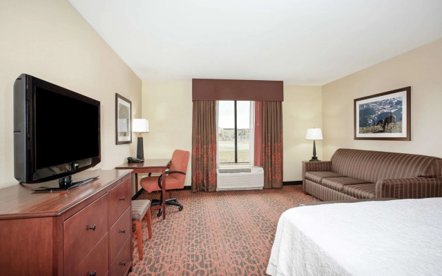 Hampton Inn & Suites Denver/South-RidgeGate