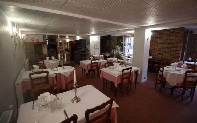 Hotel Restaurant Les Deux Sapins