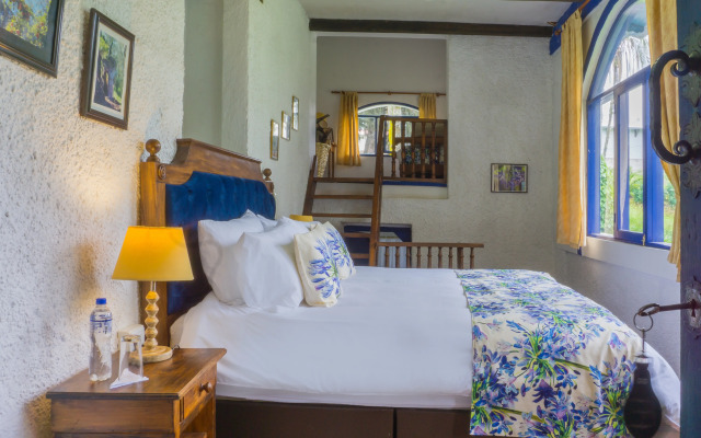 Hosteria Hacienda Pinsaqui