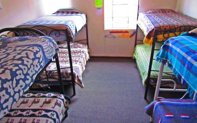Hitchhikers Cusco Hostel