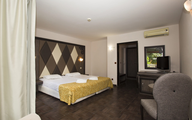 Villas Elenite - All Inclusive