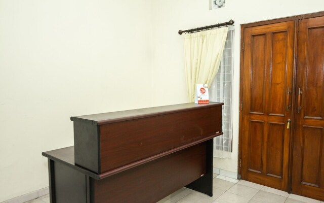 Omah Ladrang by OYO