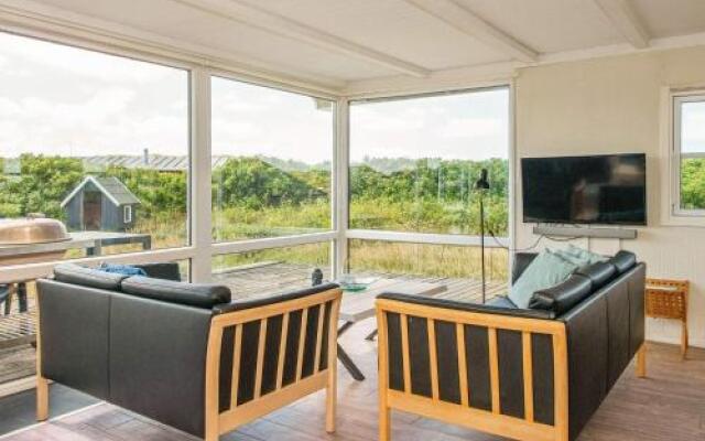 Three-Bedroom Holiday home in Ringkøbing 9