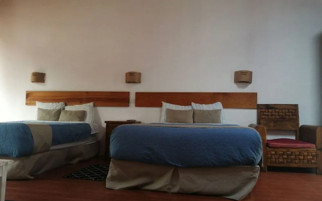 Encino House Hotel Boutique