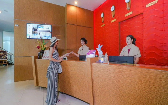 Baron Beach Hotel