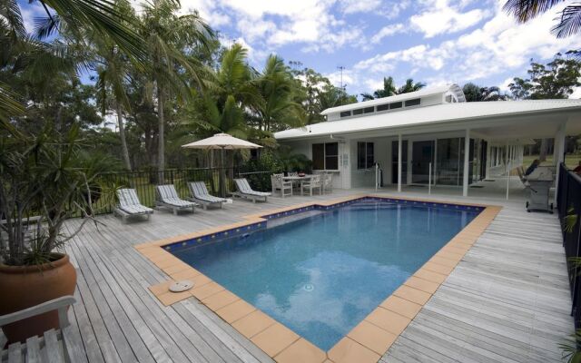 Beach Stone House