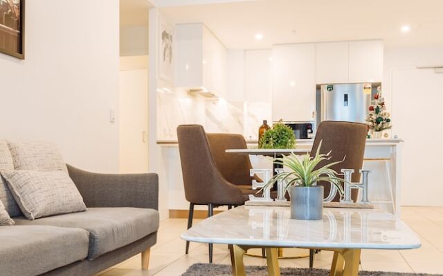 Airhome Southbank Riverside Tower