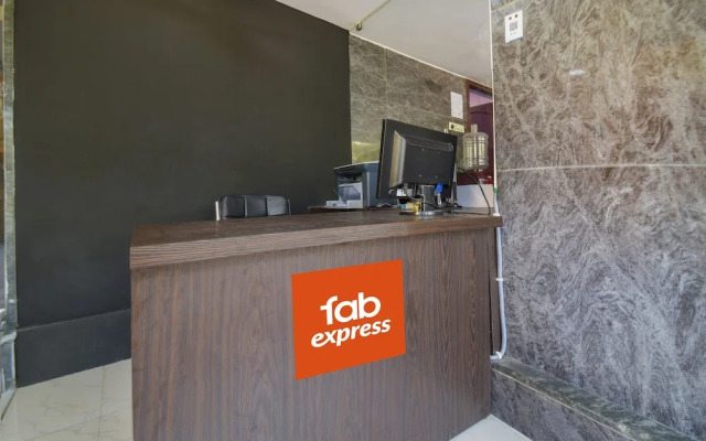 FabExpress Beach City Holiday Home