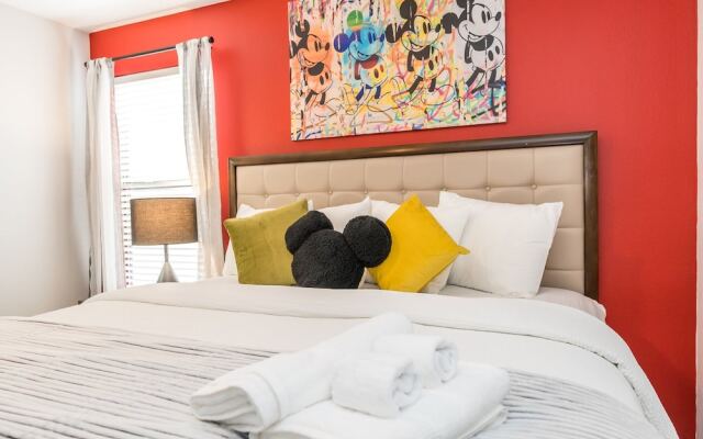 Spacious Home Near Disney