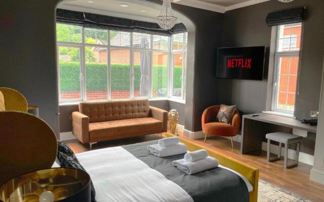 Selworthy - Luxury 3 Bedroom Apartment