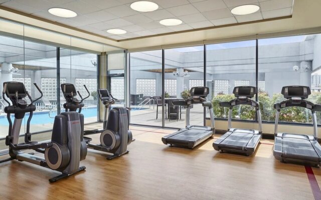 Sheraton Vancouver Guildford Hotel