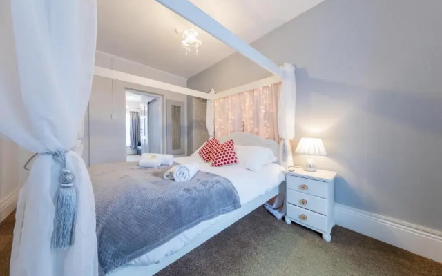 Clee Hotel