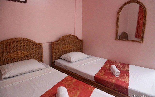 Tropical Sun Inn Palawan
