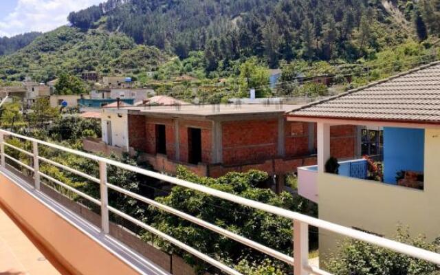 Drini Apartments
