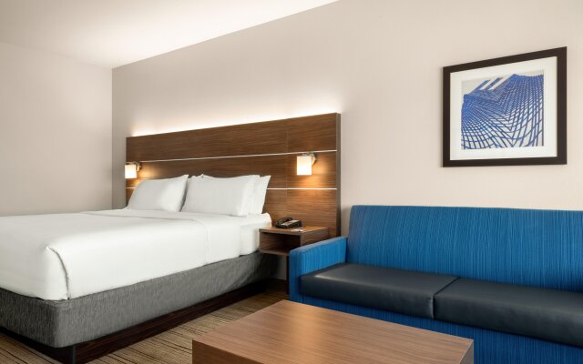 Holiday Inn Express & Suites West Des Moines - Jordan Creek, an IHG Hotel