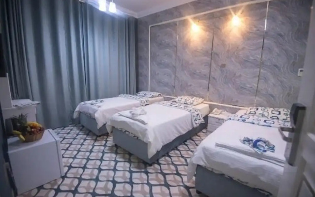 Dream White Hotel
