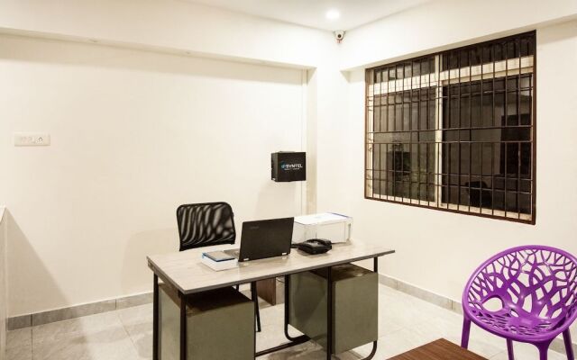 Oyo 29061 Suryas Grand