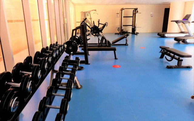 Gorgeous Business Bay Apartment with Balcony