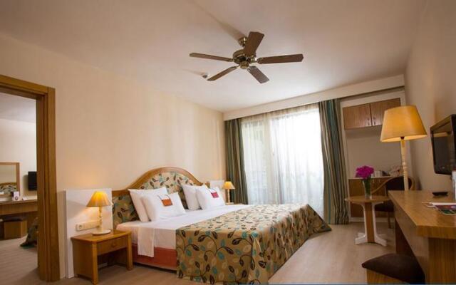 Hotel Defne Star