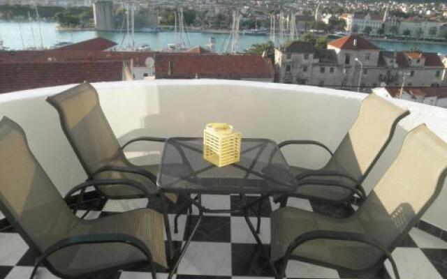 Mamma Mia Luxury Rooms