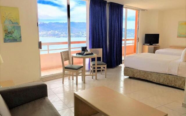 HS HOTSSON Hotel Acapulco