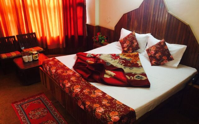 Hotel Hadimba Palace Manali